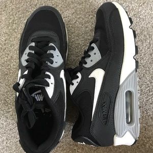 Women’s Nike Air Max 90 Black, Grey & White